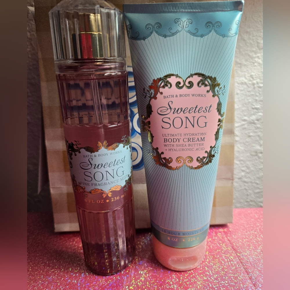 Bath & Body Works Sweetest Song Fragrance Mist and Body Cream Set!